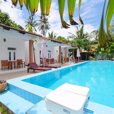 לינה וארוחת בוקר דואונג דונג Duc Anh Bungalow מראה חיצוני תמונה