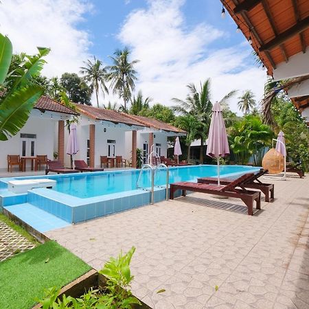 לינה וארוחת בוקר דואונג דונג Duc Anh Bungalow מראה חיצוני תמונה
