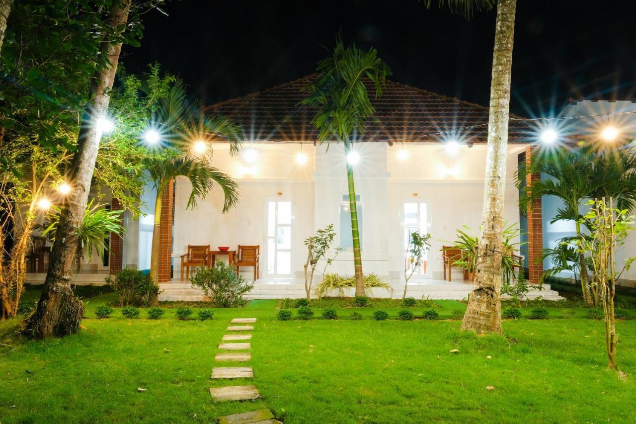 לינה וארוחת בוקר דואונג דונג Duc Anh Bungalow מראה חיצוני תמונה