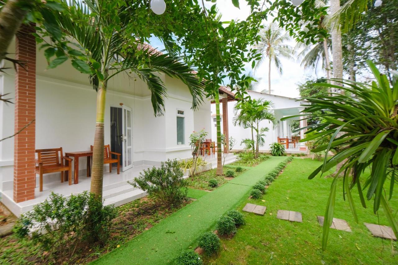 לינה וארוחת בוקר דואונג דונג Duc Anh Bungalow מראה חיצוני תמונה