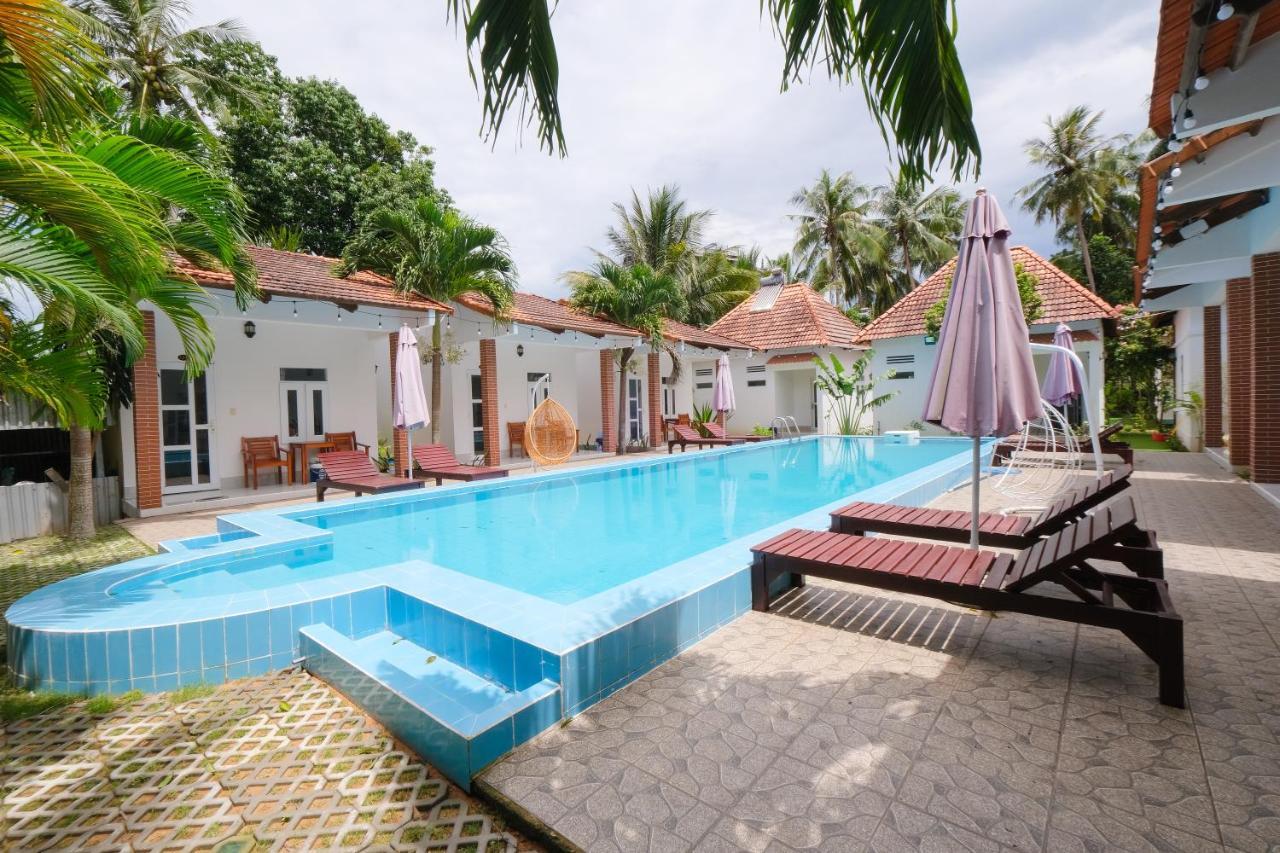 לינה וארוחת בוקר דואונג דונג Duc Anh Bungalow מראה חיצוני תמונה