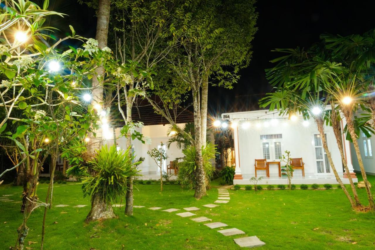 לינה וארוחת בוקר דואונג דונג Duc Anh Bungalow מראה חיצוני תמונה