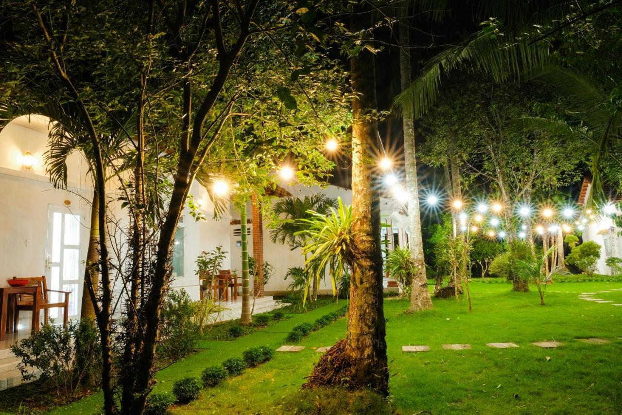 לינה וארוחת בוקר דואונג דונג Duc Anh Bungalow מראה חיצוני תמונה