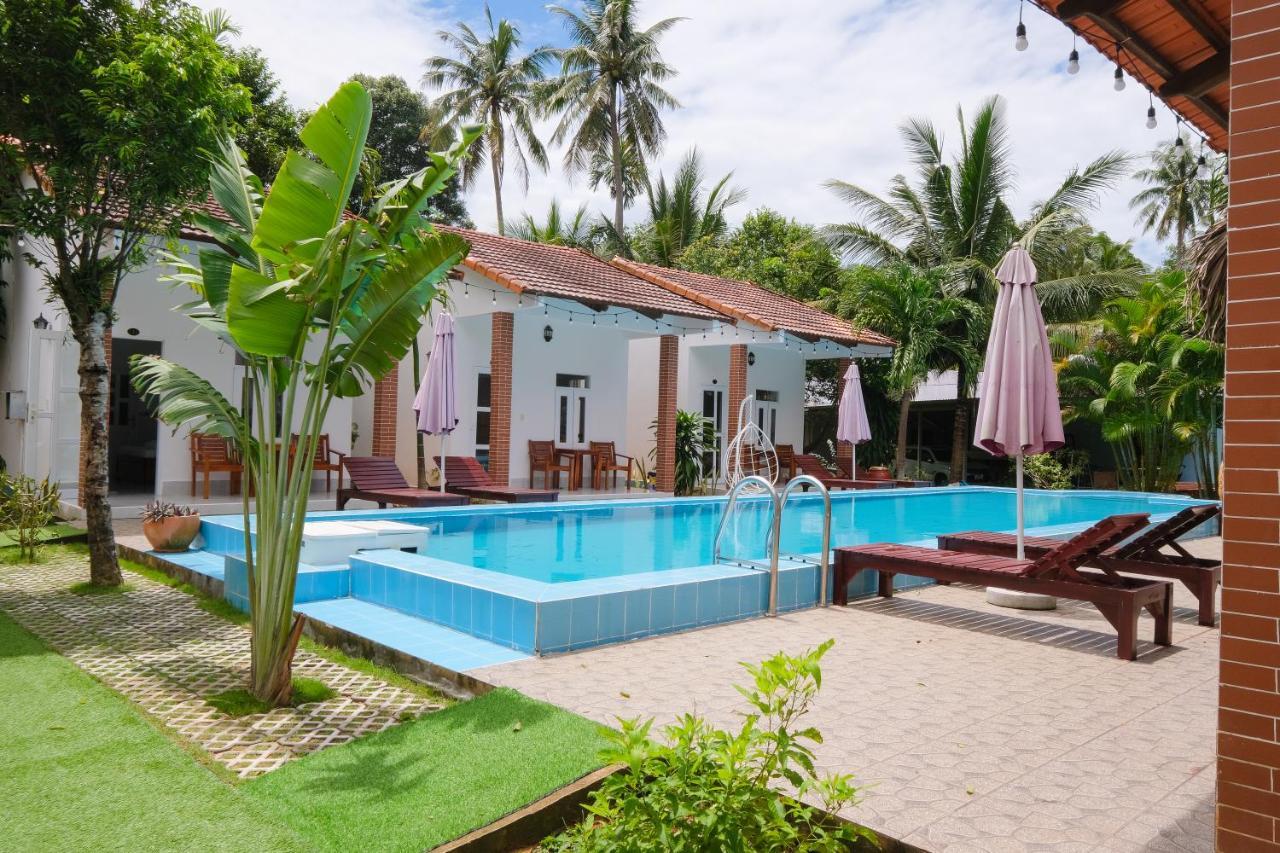 לינה וארוחת בוקר דואונג דונג Duc Anh Bungalow מראה חיצוני תמונה
