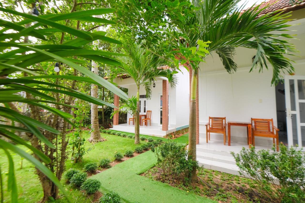 לינה וארוחת בוקר דואונג דונג Duc Anh Bungalow מראה חיצוני תמונה